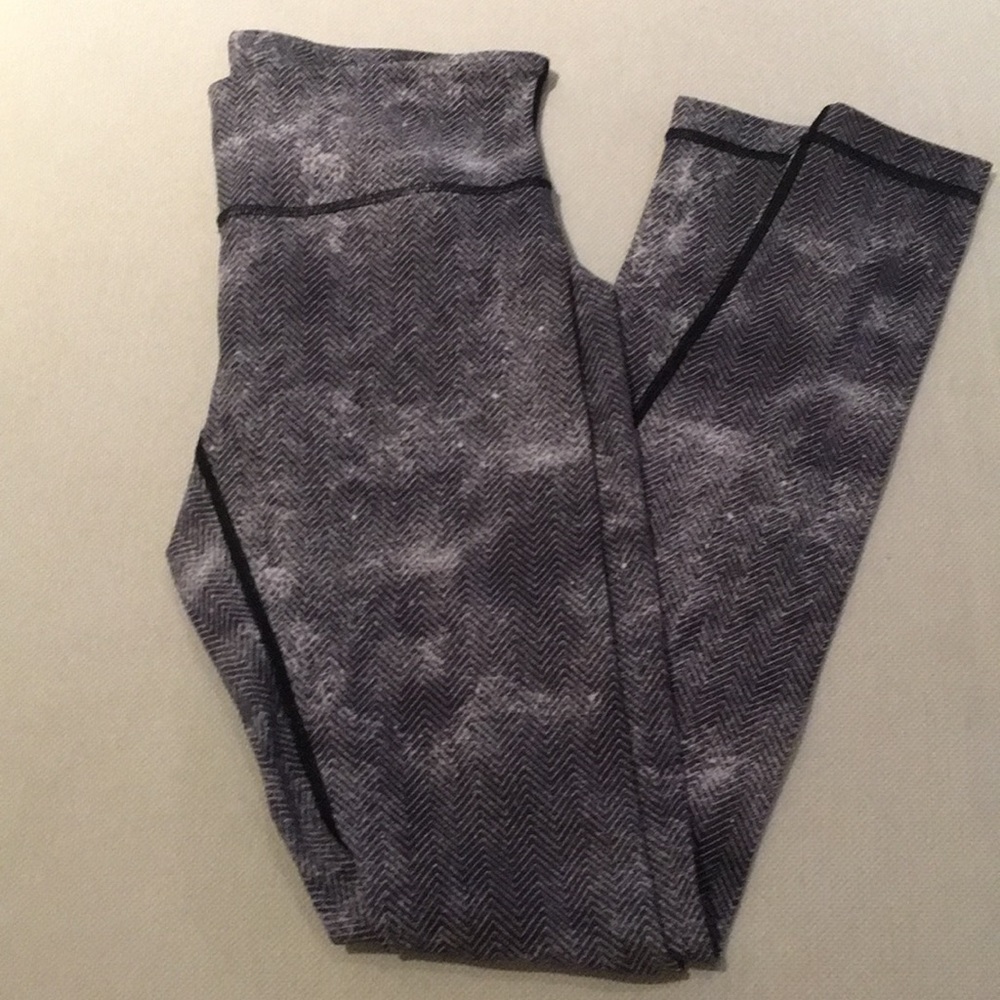 Lululemon yoga pants, EUC